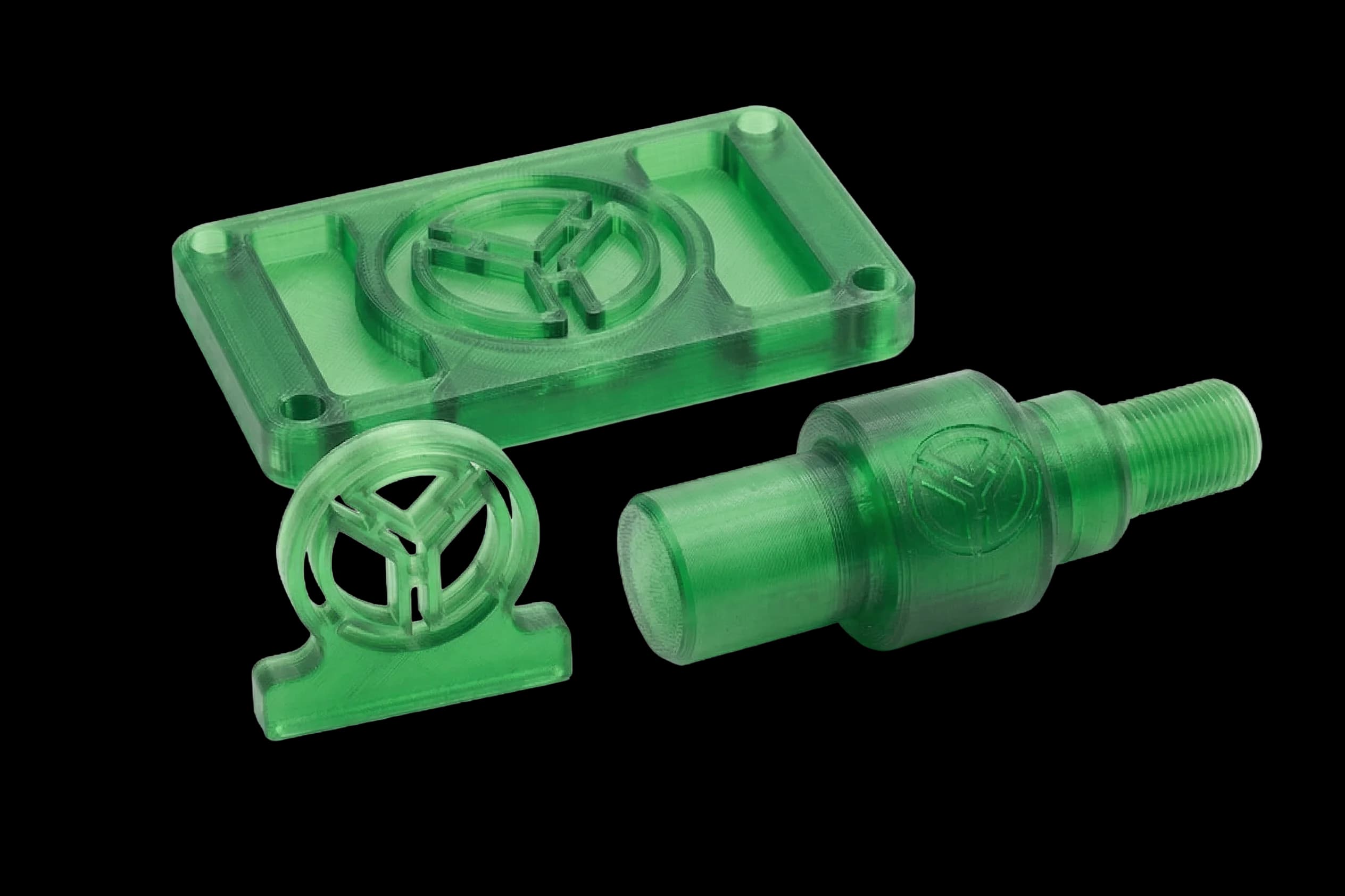 Piezas de PETG producidas mediante impresión 3D y fabricación