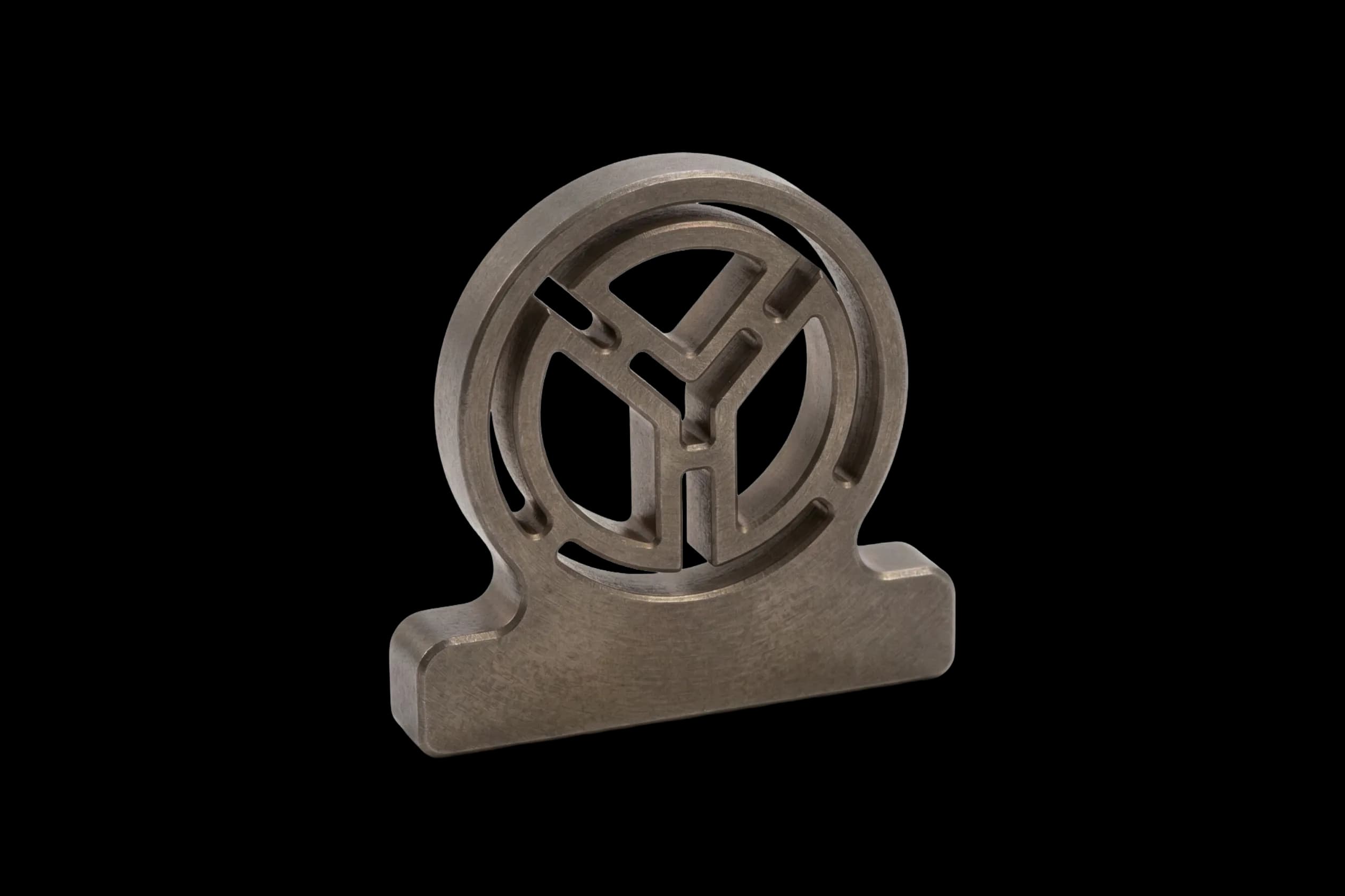 Láminas de acero HRPO y componentes industriales fabricados