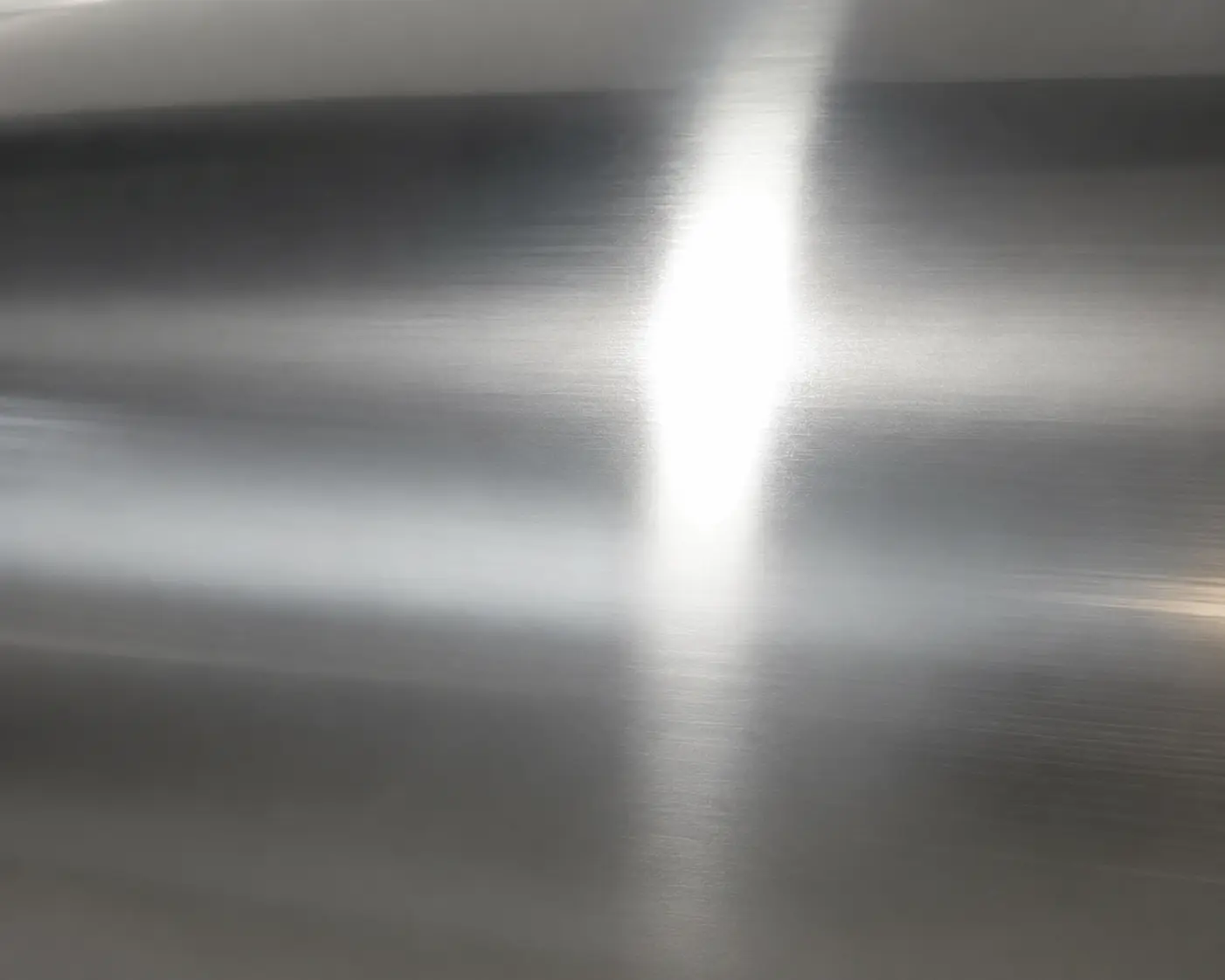 High-gloss polished surface on production part